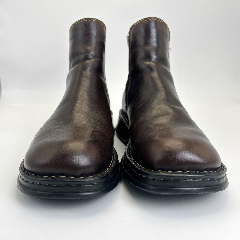 Born Chelsea Boots Womens Sz 11 EU 38 Brown Leather Slip On Comfort Ankle Bootie - Picture 4 of 8